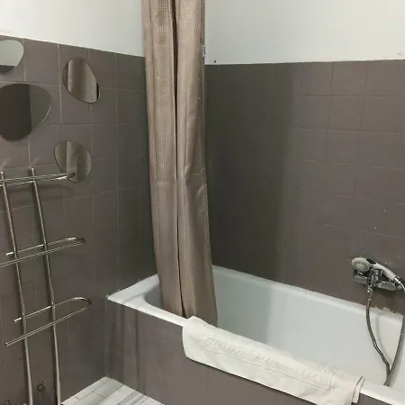 Deux Pieces Derniere Etage Avec Terrasse Apartment *