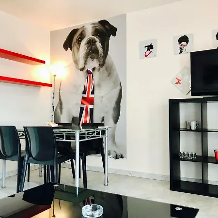 Apartment Deux Pieces Derniere Etage Avec Terrasse Antibes